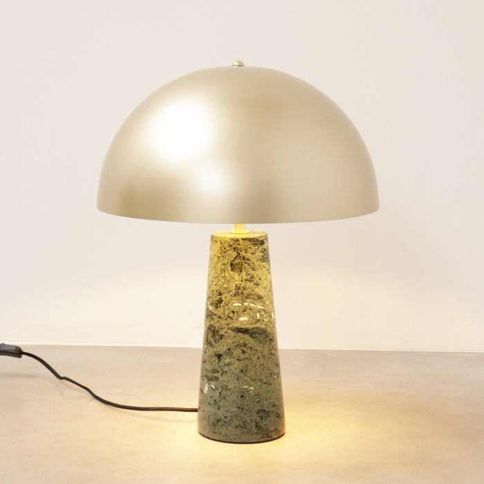 Bordslampa Merit - Mässingsskärm - Grön marmorsockel - Ø40/H55cm